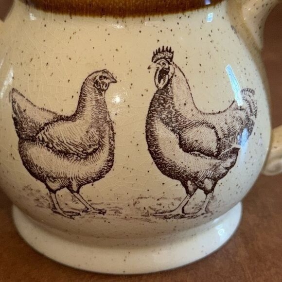 Vintage Enesco Country Road Teapot With Lid Speckled Cream & Brown Chicken Motif - Picture 2 of 7